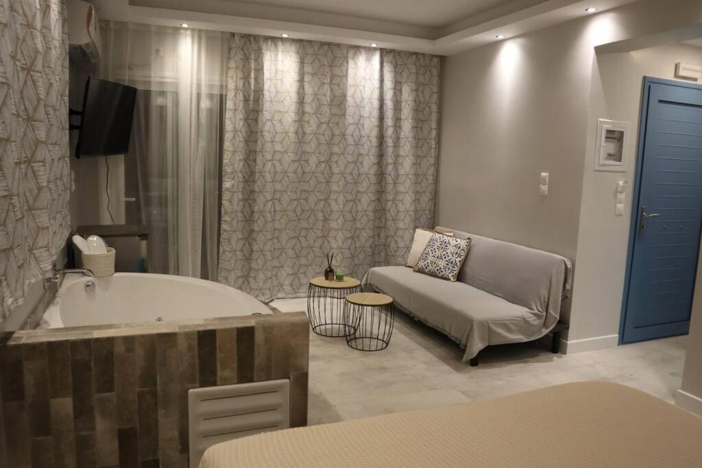 360° View Suites Tan Neápolis Esterno foto